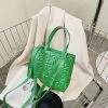 CHINA 2058 - GREEN T PURSE