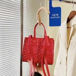 CHINA WHAT'S NEW 2058 - RED T PURSE