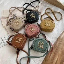 CHINA 5828 - NY PURSE WHAT'S NEW