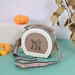 CHINA 8440 - NUDE WHAT'S NEW