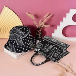 CHINA WHAT'S NEW 9753 - BLACK BANDANA PURSE