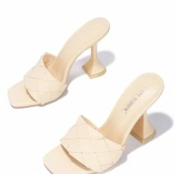 CAPE ROBBIN WHAT'S NEW AFFECTION - NUDE