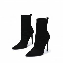 CAPE ROBBIN CHANTRIA - BLACK