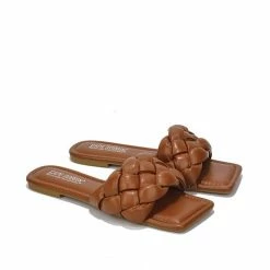 CAPE ROBBIN VAGABOND - TAN WHAT'S NEW