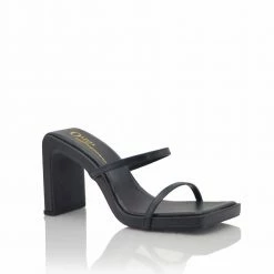 OLI J KARLA - BLACK WHAT'S NEW