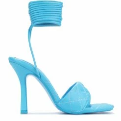 CAPE ROBBIN MOTIF - BLUE