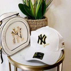 CHINA WHAT'S NEW 5828 - NY HAT (HAT ONLY)