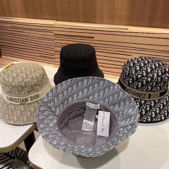 CHINA 0998 CD BUCKET HAT WHAT'S NEW