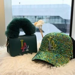 CHINA WHAT'S NEW 81231 - "LA" PURSE (PURSE ONLY)