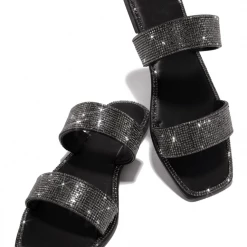 EAST LION AFIA04 - BLACK WHAT'S NEW