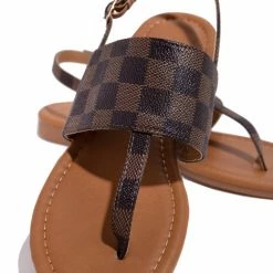 DND WHAT'S NEW BROOK1 - BROWN