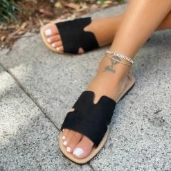 EAST LION CASTEL56A - BLACK