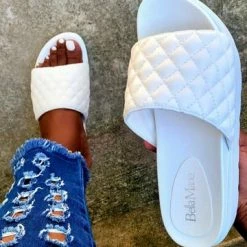 DND ERIKA3 - WHITE WHAT'S NEW