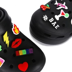 CAPE ROBBIN GARDENER2 - BLACK WHAT'S NEW