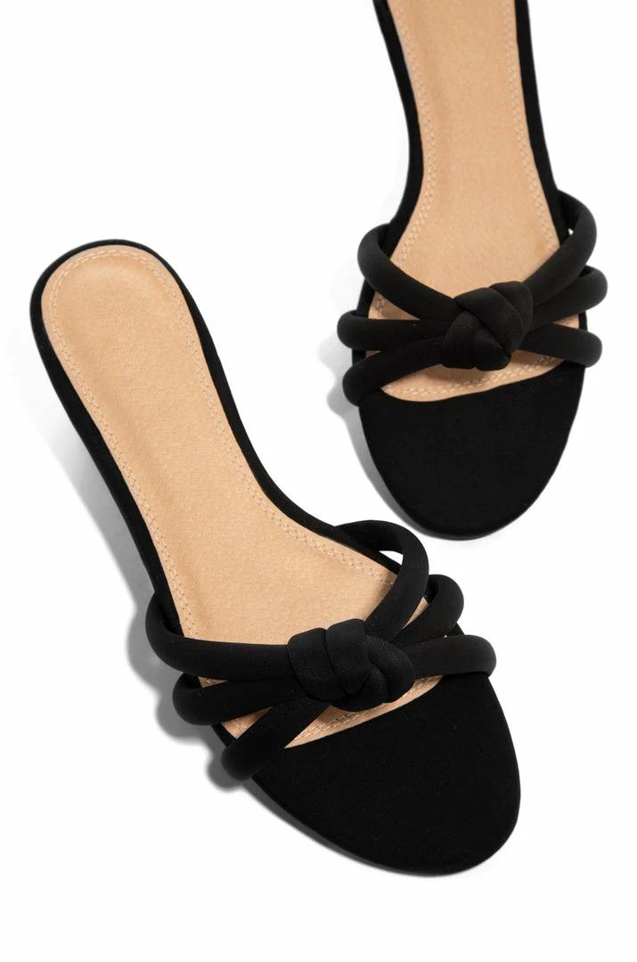 LILIANA WHAT'S NEW HARTMAN1 - BLACK