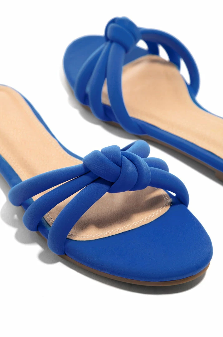 LILIANA WHAT'S NEW HARTMAN1 - BLUE