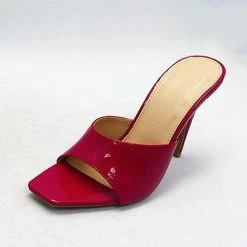 LEGEND LACEY11 - RED WHAT'S NEW