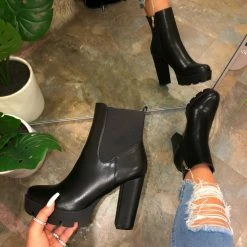 SHOE MAGNATE WHAT'S NEW LATAVIA3 - BLACK PU