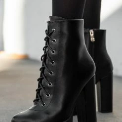 SHOE MAGNATE LATAVIA4 - BLACK PU