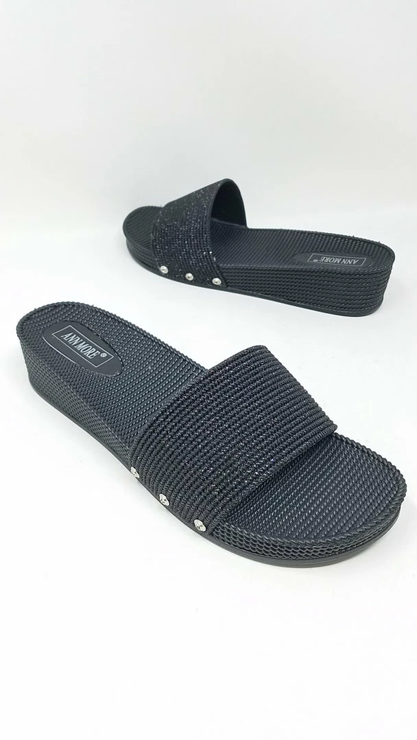 ANN MORE LYON - BLACK