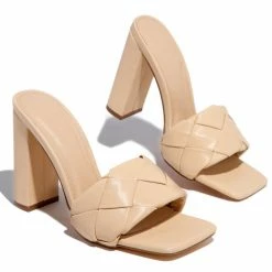 LILIANA MABLE1 - NUDE WHAT'S NEW