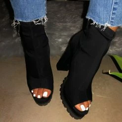 LILIANA WHAT'S NEW MONCLAIR21 - BLACK LYCRA