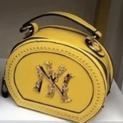 CHINA 5828 - NY PURSE WHAT'S NEW