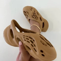 TWIN TIGER POTTER01 - CAMEL