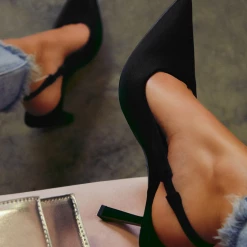 MIXX RENETY - BLACK WHAT'S NEW