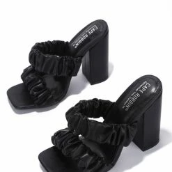 CAPE ROBBIN WHAT'S NEW RIEDEL - BLACK