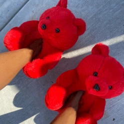 CHINA TEDDY BEAR SLIPPERS - RED
