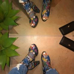 M&L TOPIC1 - MULTICOLOR SNAKE