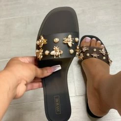 ANN MORE WHAT'S NEW TORONTO - BLACK