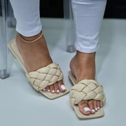 CAPE ROBBIN VAGABOND - NUDE WHAT'S NEW