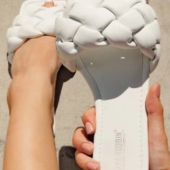 CAPE ROBBIN WHAT'S NEW VAGABOND - WHITE