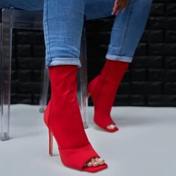 SPRINGLAND VICTORIA01 - RED WHAT'S NEW