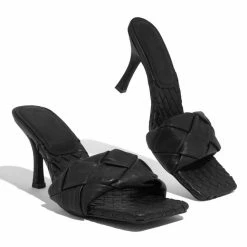 CAPE ROBBIN WHAT'S NEW WAVE IT - BLACK