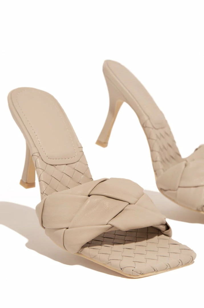 CAPE ROBBIN WAVE IT - NUDE